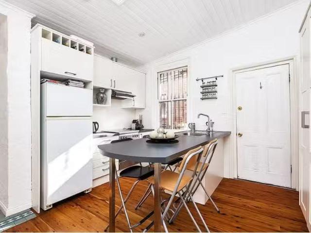 Rental! 2 BR 5 Marlborough Street, DRUMMOYNE House for rent L.