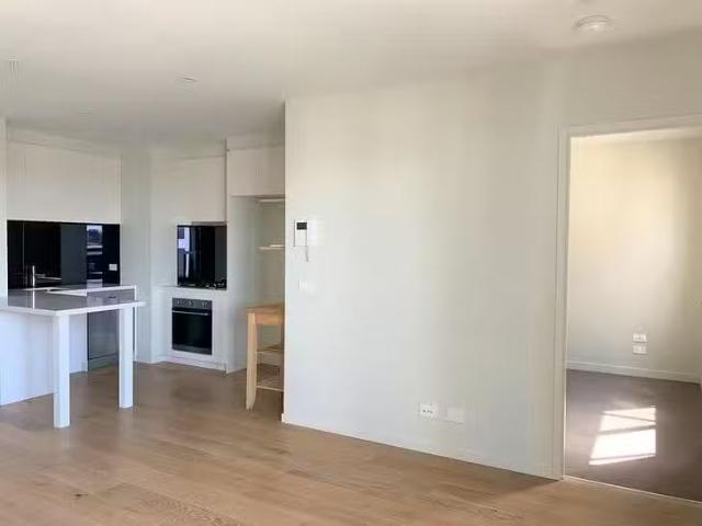 Unique 2 BR 603/82 Hawdon Street, Heidelberg, VIC 3084