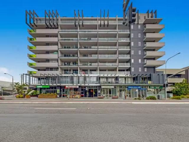 Charming 2 BR 705/159 Logan Road, Woolloongabba Apartment for.