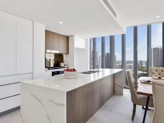 Deal! 2 BR 802/11 Enid Street, Tweed Heads, NSW 2485