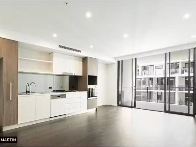 For Rent! 2 BR 802B/2 Muller Lane, Mascot Apartment for rent.