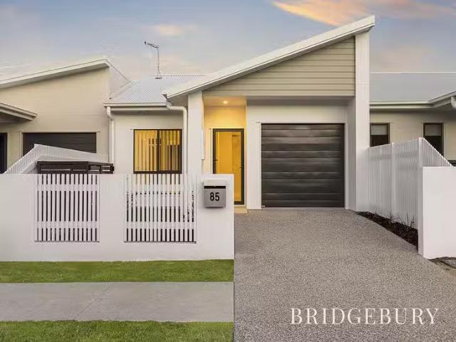 Rental! 2 BR 85 Tyndall Circuit, Banya, QLD 4551