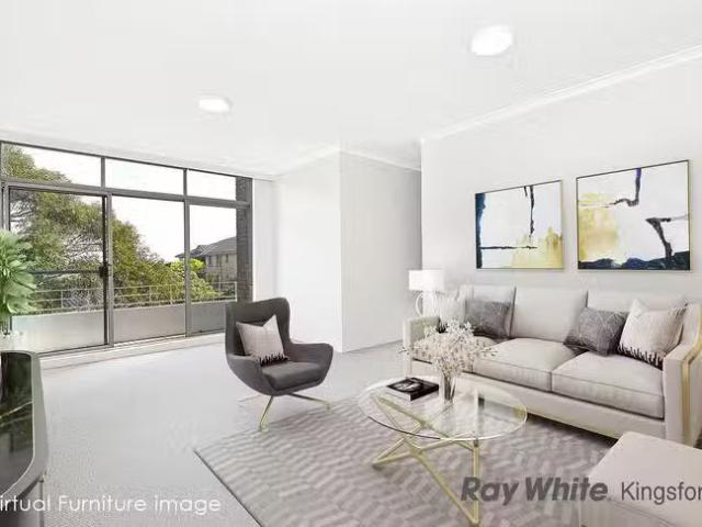 Just in! 2 BR 11/19 21 Hercules Road, Brighton Le Sands, NSW 2.