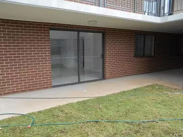 Cozy 2 BR 1/15A Hanwood Place, Edensor Park, NSW 2176