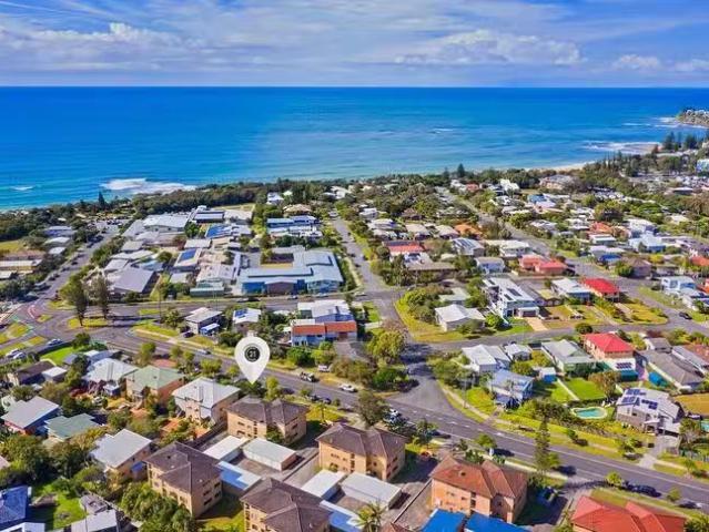 For Rent! 2 BR 11/6 fishowrin Street, Battery Hill, QLD 4551