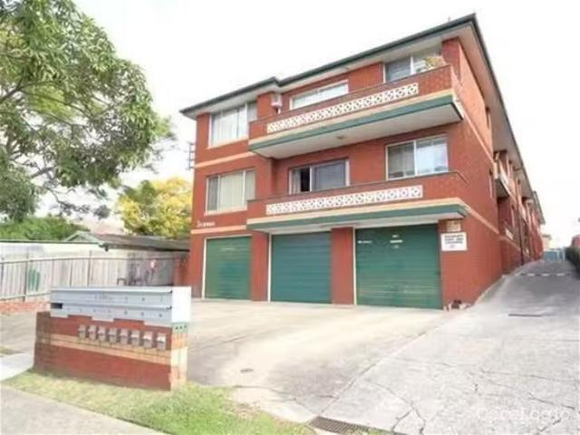 Deal! 2 BR 1/2 Fairmount Street, Lakemba, NSW 2195