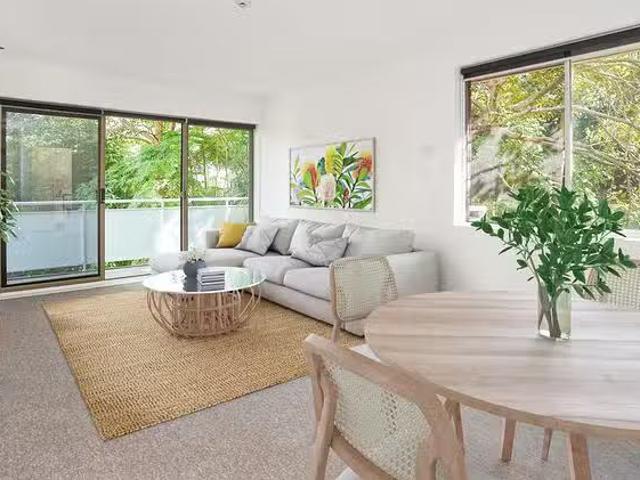 Just in! 2 BR 15/8 Francis Street, Dee Why, NSW 2099