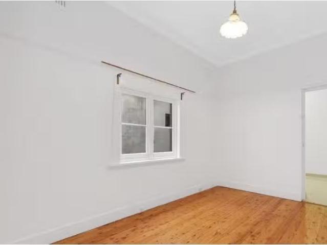 Nice 2 BR 1/63 Perry Street, LILYFIELD House for rent Listed.