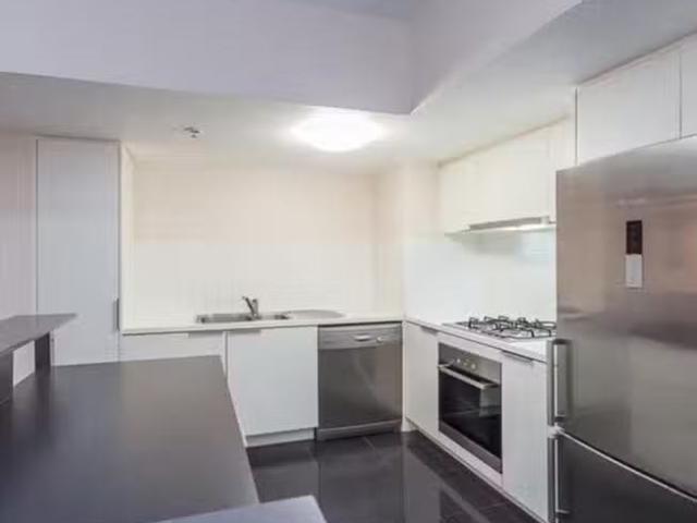 Rental! 2 BR 188/170 Leichhardt Street, Spring Hill, QLD 4000