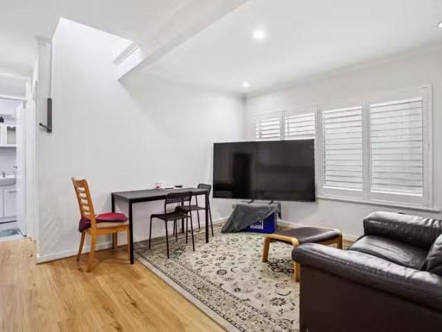 For Rent! 2 BR 1/8 10 Jetty Road, GLENELG, SA 5045 Flat for.