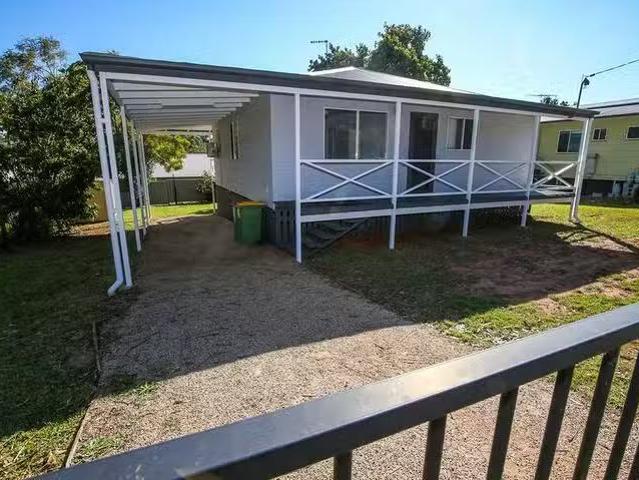 Rental! 2 BR 19 Jackson Road, Russell Island, QLD 4184