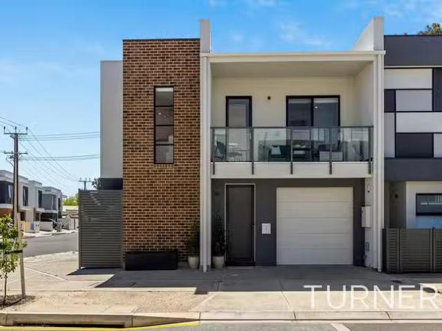 Unique 2 BR 1 Le Messurier Street, Port Adelaide, SA 5015