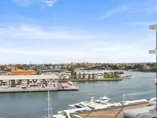 Deal! 2 BR 23 Shelley Street, Sydney, NSW 2000