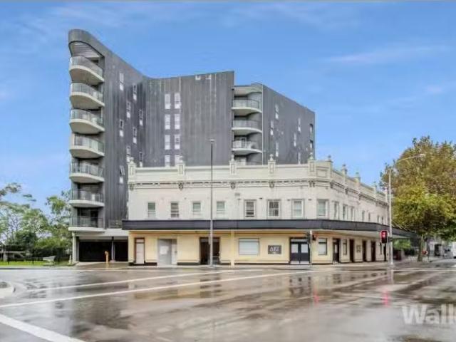 Just in! 2 BR 202/738 Hunter Street, Newcastle West Apartment.