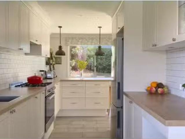 Charming 2 BR 20 Rodriguez Avenue, Blackheath House for rent.