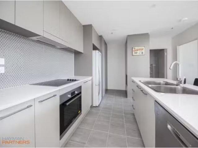 New 2 BR 217/7 Irving Street, Phillip Apartment for rent List.