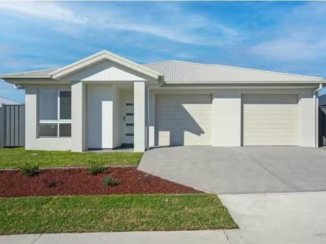Deal! 2 BR 2/17 Trestle Street, Bellbird Apartment for rent L.