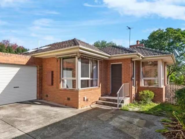 Deal! 2 BR 2/279 Balwyn Road, Balwyn North VIC 3104 Unit For.