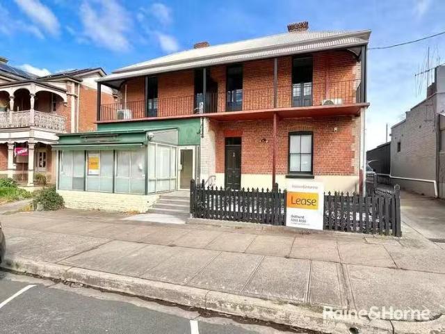 New 2 BR 2/56 Keppel Street, Bathurst, NSW 2795