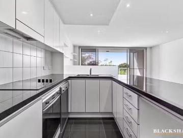 Deal! 2 BR 26/47 Blackall Street, Barton, ACT 2600