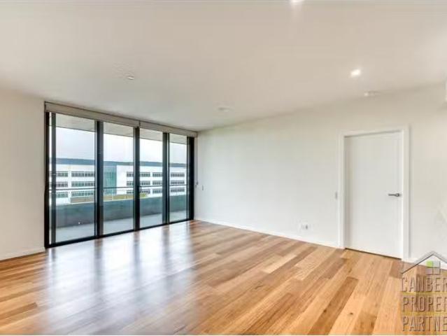 Rental! 2 BR 29/81 Constitution Ave, Campbell Apartment for re.