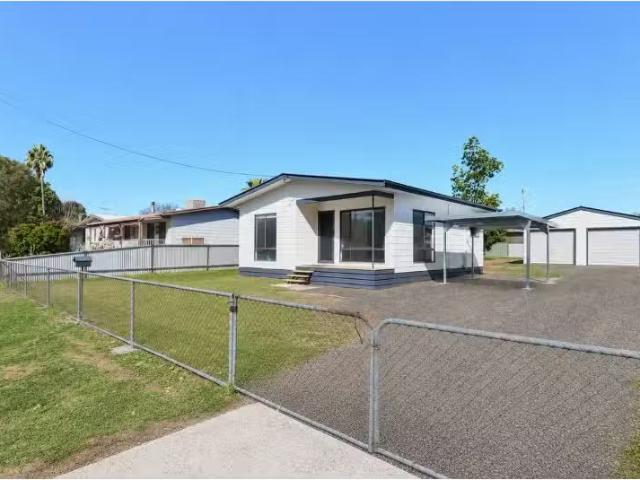Charming 2 BR 33 Herbert Street, Gunnedah House for rent List.