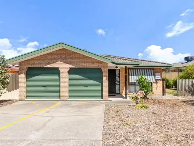 Nice 2 BR 30A Traeger Street, DUNLOP House for rent Listed by.
