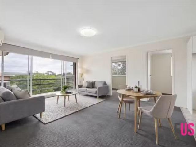 For Rent! 2 BR 3/102 Henderson Road, CRESTWOOD Apartment for r.