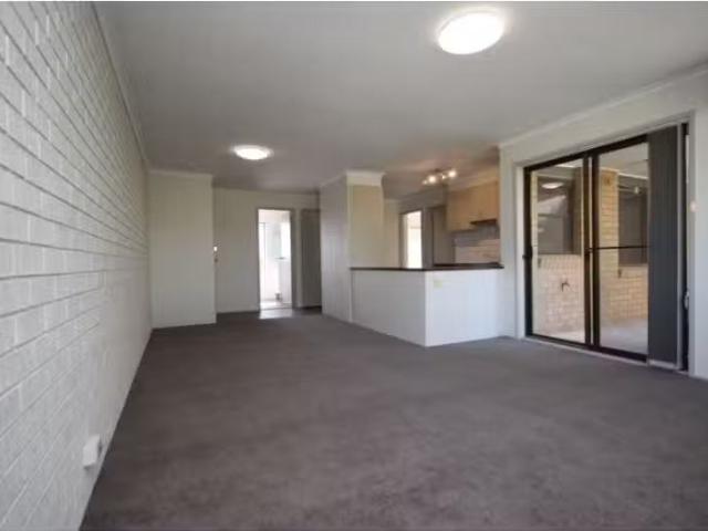 Cheap 2 BR 31/10 Wilkins Street, MAWSON Apartment for rent Li.