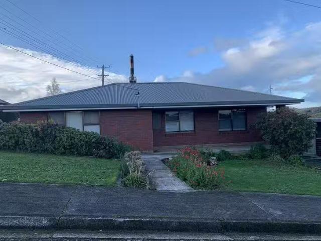 Cozy 2 BR 31 Mcphee Street, Havenview, TAS 7320