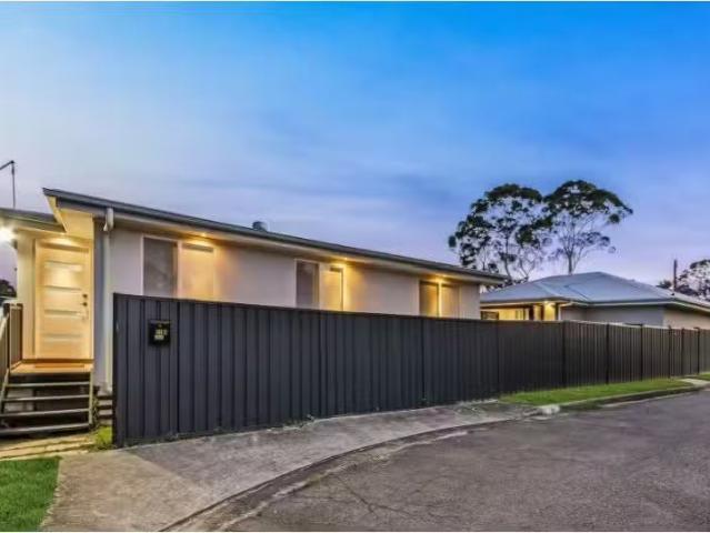 Nice 2 BR 31a Sherwood Street, Northmead Apartment for rent L.