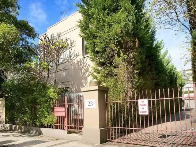 Nice 2 BR 3/23 William Street, Double Bay, NSW 2028