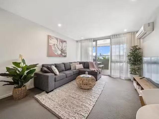 Charming 2 BR 32/43 Hibberson Street, Gungahlin, ACT 2912