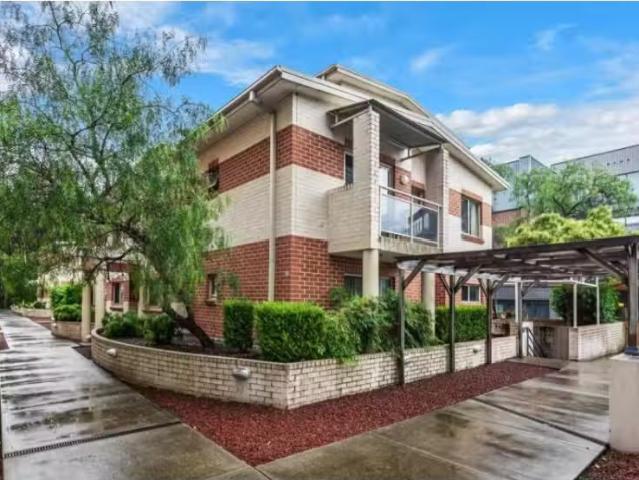 For Rent! 2 BR 3/2 Wentworth Avenue, TOONGABBIE Apartment for.