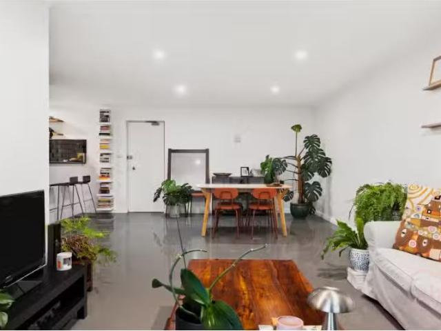 New 2 BR 36/17 Oxley Street, Griffith Apartment for rent List.