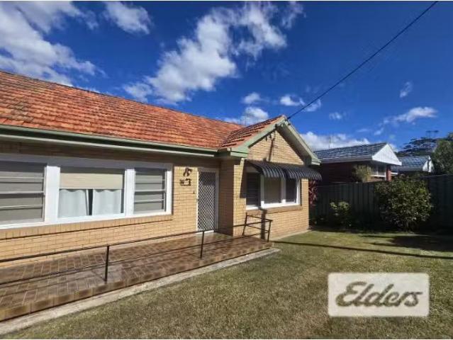 Cozy 2 BR 39 High Street, North Lambton House for rent Listed.