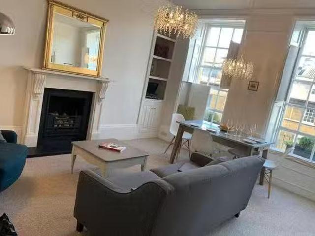For Rent! 2 BR Walcot Gate