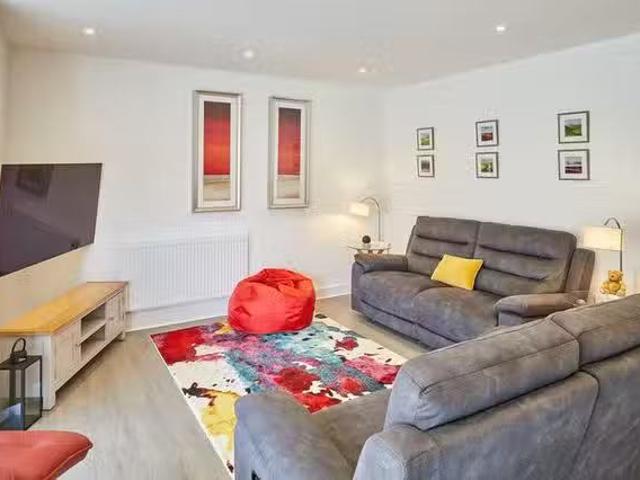 Just in! 2 BR Argyle Road