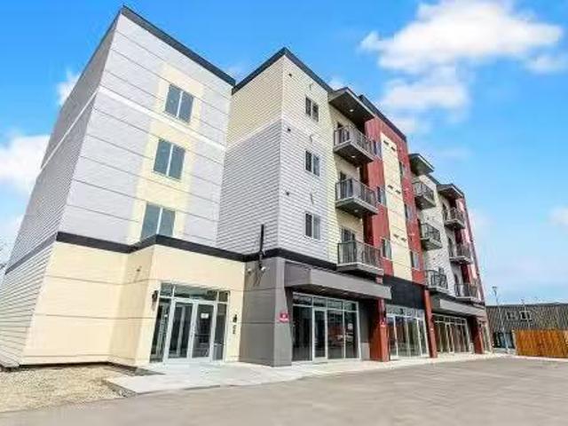 Charming 2 BR Avenue, Grande Prairie, AB, T8V 0Y4 house for.