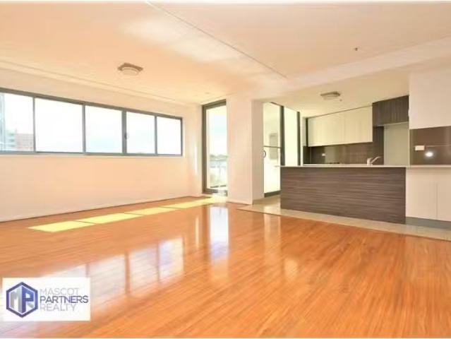 Cheap 2 BR B504/75 Rickard Road, Bankstown Apartment for rent.