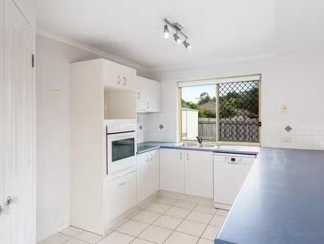Nice 2 Flordabelle Place, Heritage Park, QLD 4118