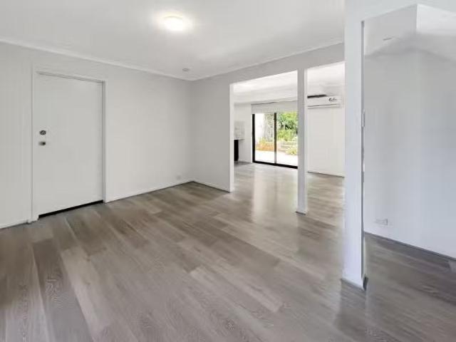 Nice 2 Saunders Street, Ngunnawal House for rent Listed by Ia.