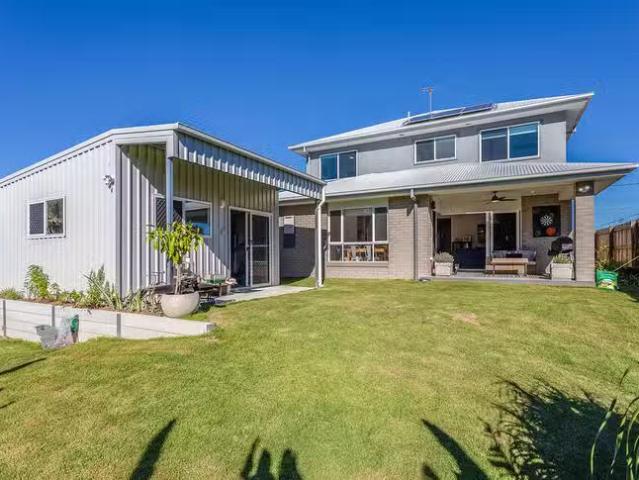 Nice 2 Station Road, Deagon, QLD 4017