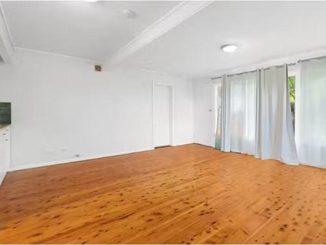 Just in! 2a Jonathon Place, Frenchs Forest House for rent Lis.