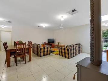 Unique 2A Suzanne Avenue, Morphett Vale, SA 5162