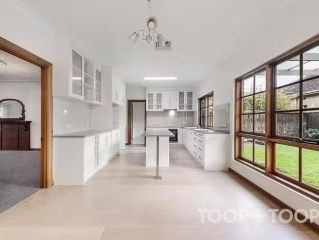 For Rent! 2A Warrego Crescent, Linden Park, SA 5065