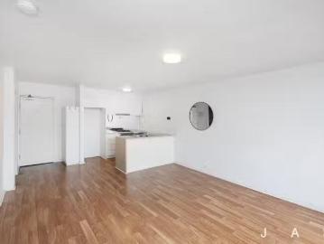 Cozy 304/60 Speakmen Street, Kensington, VIC 3031