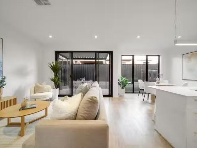 Just in! 3/19 Ross Road, Hectorville, SA 5073