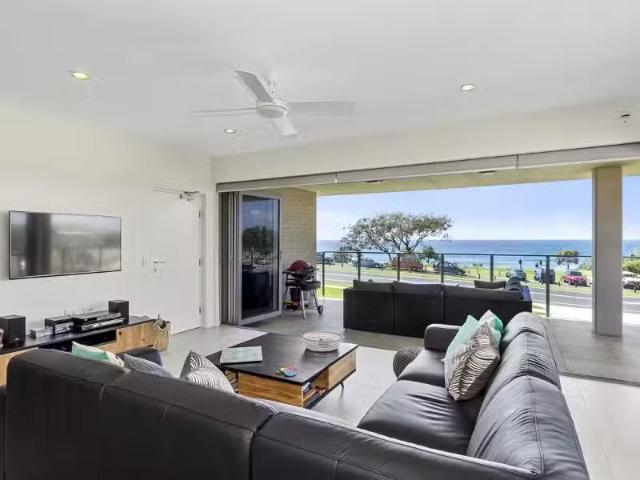 Unique 3/101 Tweed Coast Road, Bogangar Apartment for rent Li.