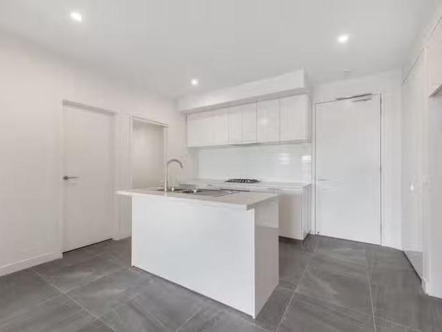 New 311/1 Lusher Road, Croydon, VIC 3136